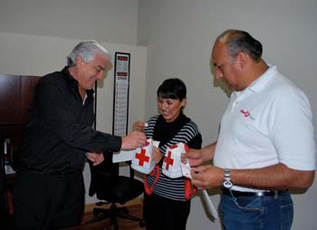 COMPROMETIDOS CON LA#30037